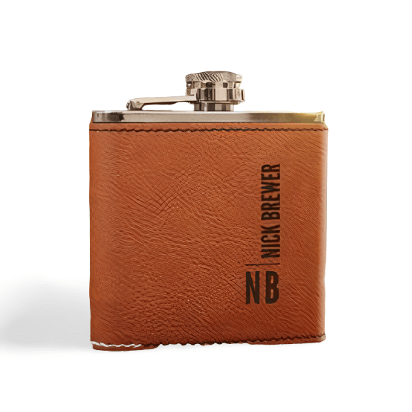 Personalized Metal Flask & Brown Leather Carrying Pouch - Teals Prairie &  Co.®