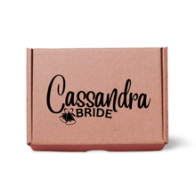 Load image into Gallery viewer, Cassandra Bride Design Personalised Gift Box
