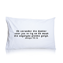 Load image into Gallery viewer, Cotton Pillow Blessing Faith Jesaja 42:16
