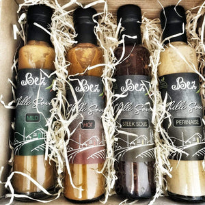 gift box with four sauces-mild chilli-hot chilli-steek sauce-Perinaise sauce