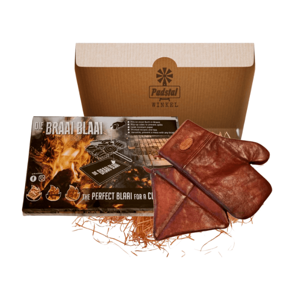 Men's Giftbox Containing 1 Woesmooi Personalised Leather Braai Glove & Pot Holder 1 Braai Blaai (6 Pack) 