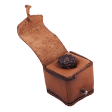 Load image into Gallery viewer, Genuine Leather Ring Box
