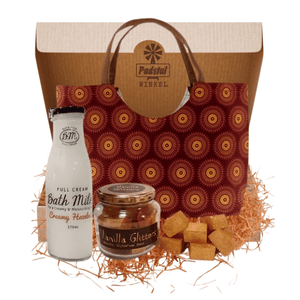 Gift Box containing 1 x Maroon Shwe Cut-Out Bag, 55 cm x 35 cm x 12 cm (W/H/D) 1 x 375ml Hazelnut Bath Milk 1 x 220g Vanilla Glitter Soap Blocks in Glass Jar